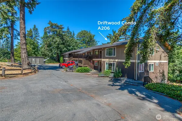 178 Lover's LN #A206, Orcas Island, WA 98245