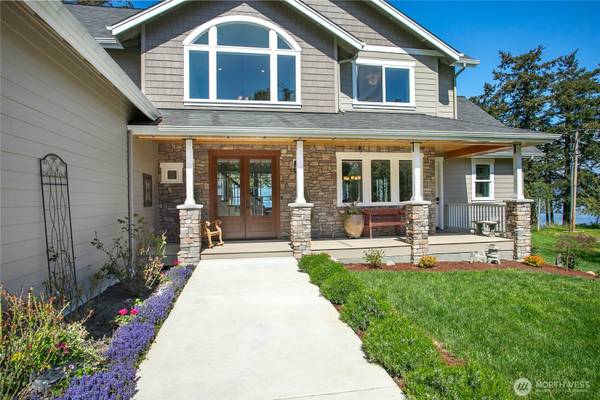 9367 Marshall RD,  Bow,  WA 98232