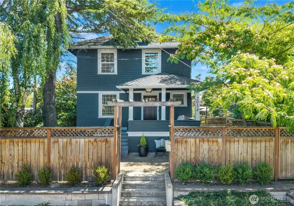 2034 Federal AVE E, Seattle, WA 98102