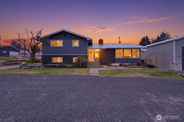 17 Hillcrest AVE, Electric City, WA 99123