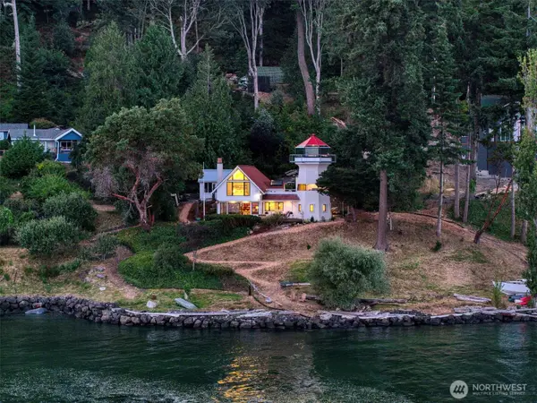 26986 Washington BLVD NE, Kingston, WA 98346