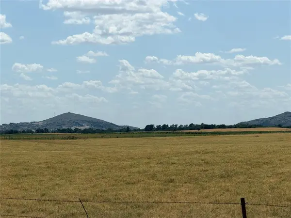 30749 N County Road 2030 RD, Granite, OK 73547