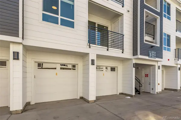 6153 N Ceylon ST #106, Denver, CO 80249