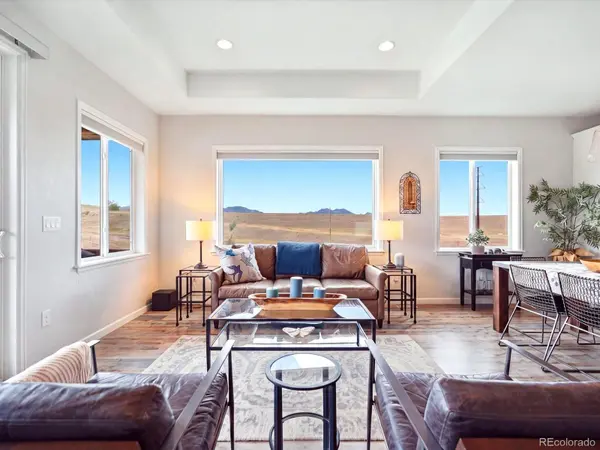 10817 Bear Cub DR, Broomfield, CO 80021
