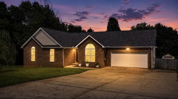 3142 Whitetail Dr, Clarksville, TN 37043