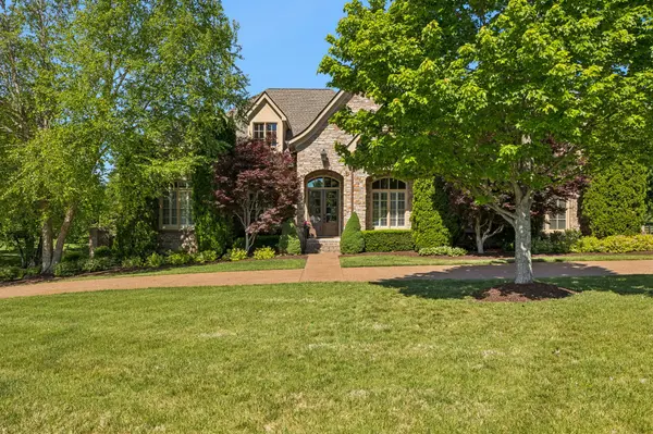 990 Still Forest Dr, Brentwood, TN 37027