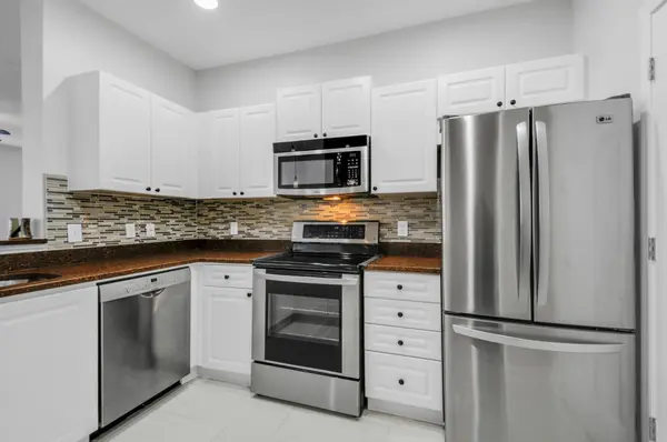 2025 Woodmont Blvd #106, Nashville, TN 37215