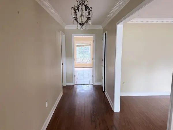 7685 S MCHENRY CIR, Germantown, TN 38138