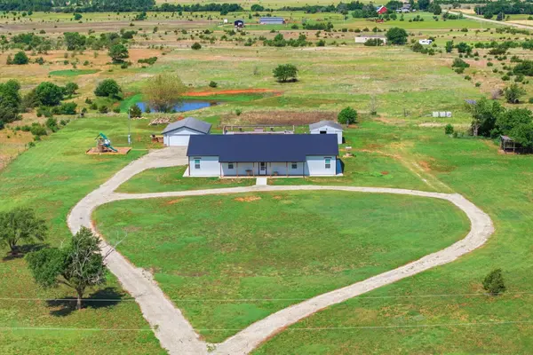 25505 S Haven Rd, Mount Hope, KS 67108