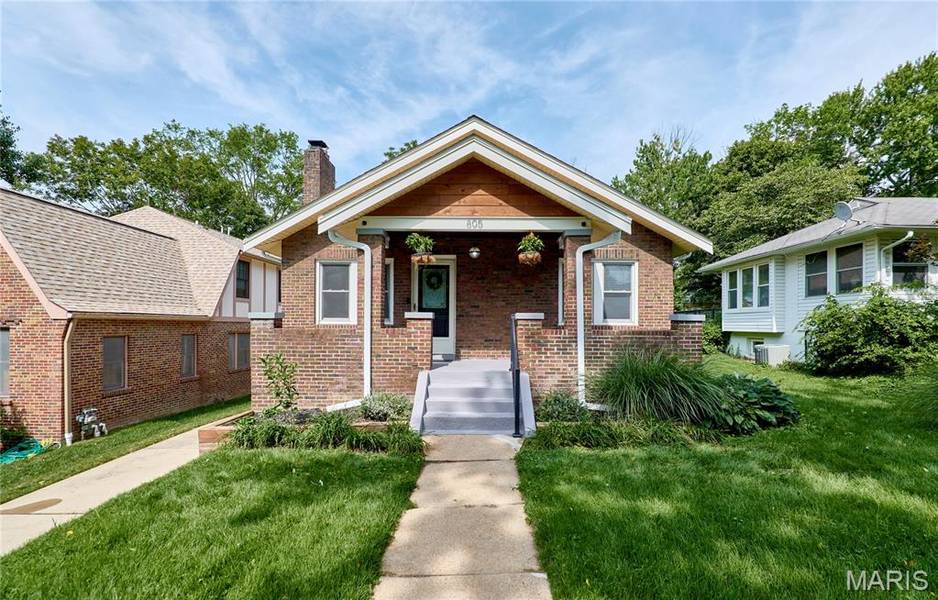 805 Leonard DR, Rock Hill, MO 63119