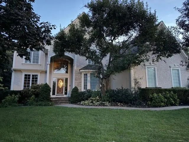 9323 W 146th ST, Overland Park, KS 66221