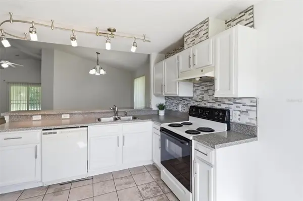 6100 LEE LAN DR, Orlando, FL 32809
