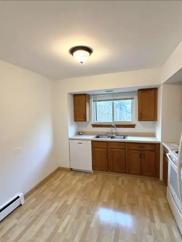 811 S Dwyer AVE E #E, Arlington Heights, IL 60005