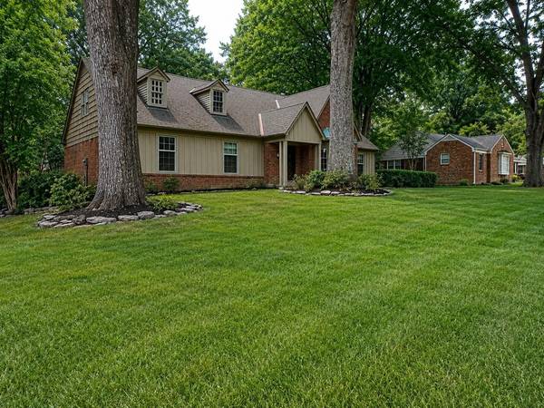 7685 S MCHENRY CIR, Germantown, TN 38138