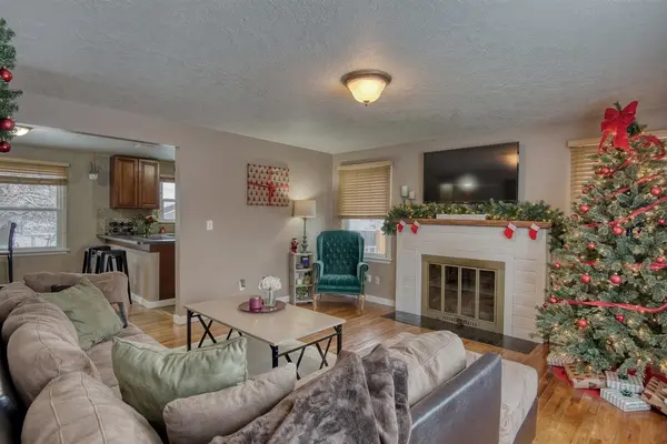 2727 W Hoffman Ave, Spokane, WA 99205