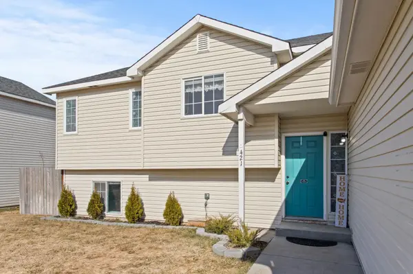 421 E Connie Ray Ave, Medical Lake, WA 99022