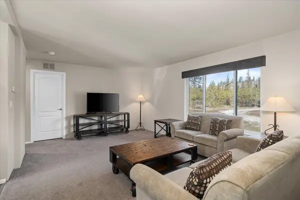 7599 Hwy 291, Ford, WA 99013