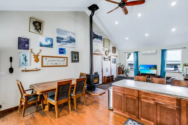 528 N Washington Ave, Newport, WA 99156