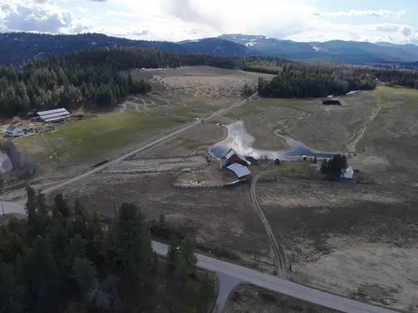 662 Baker Lake Rd, Newport, WA 99156