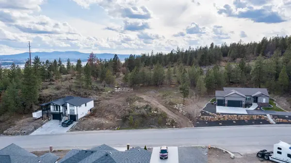 5117 N Del Rey Dr, Otis Orchards, WA 99027
