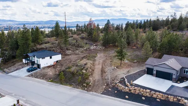 5117 N Del Rey Dr, Otis Orchards, WA 99027