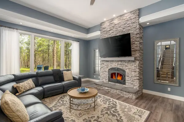 9006 W RUTTER Pkwy, Spokane, WA 99208