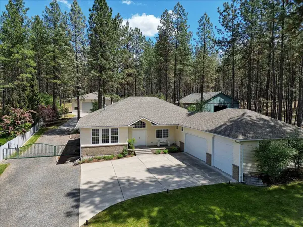 16704 N Golden Dr, Colbert, WA 99005