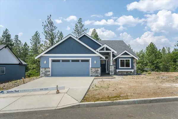 2442 S Appletree Ct, Spokane, WA 99203