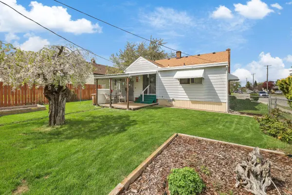3528 E 29th Ave, Spokane, WA 99223