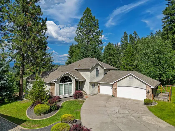 14824 E Bella Vista Dr, Veradale, WA 99037