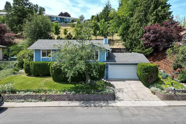 522 N Eighth St, Cheney, WA 99004