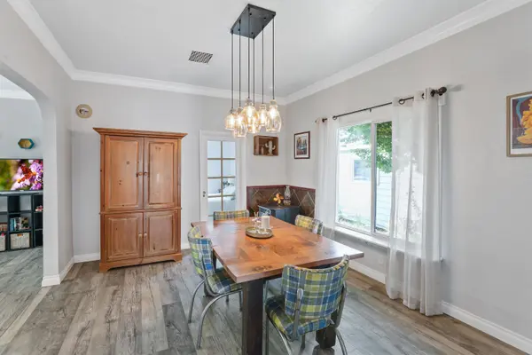 2415 E Pacific Ave, Spokane, WA 99202