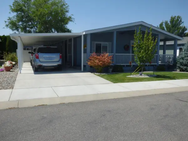 1813 N Grady Ln, Spokane Valley, WA 99016