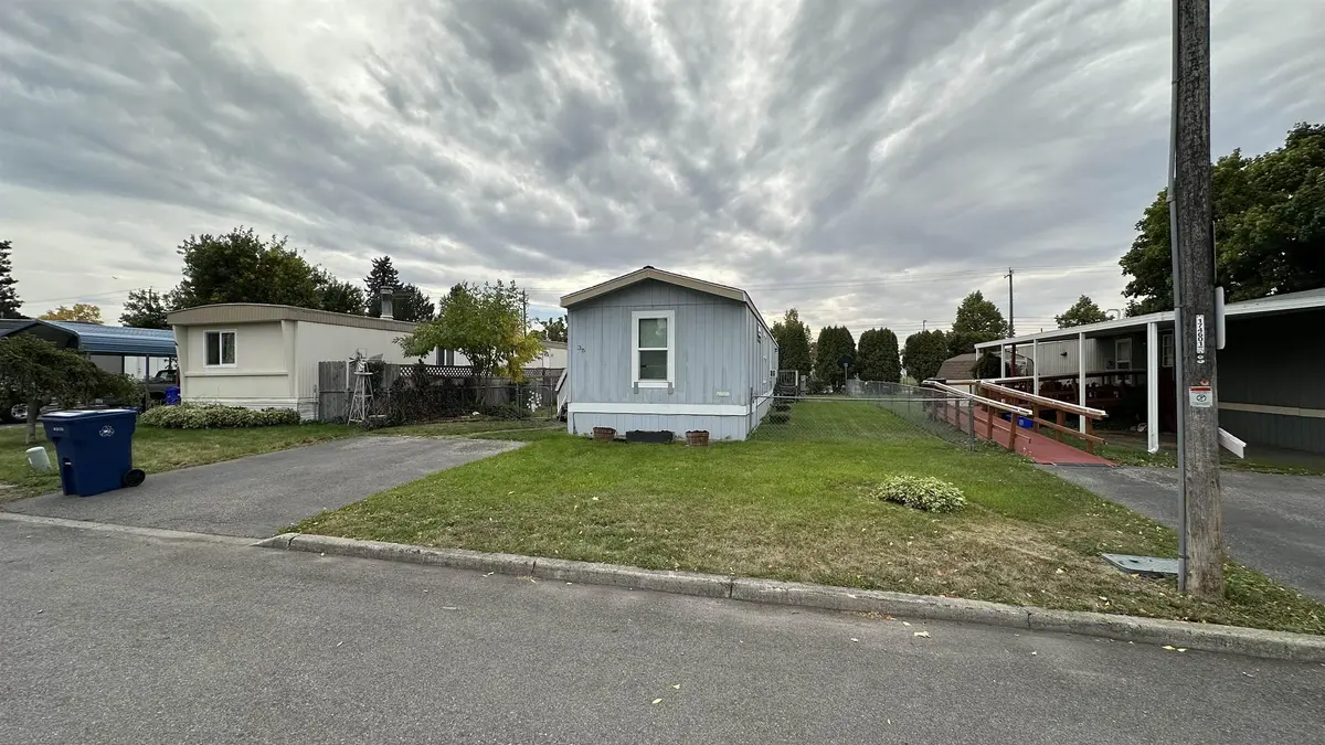 22105 E Wellesley Ave #35, Otis Orchards, WA 99027