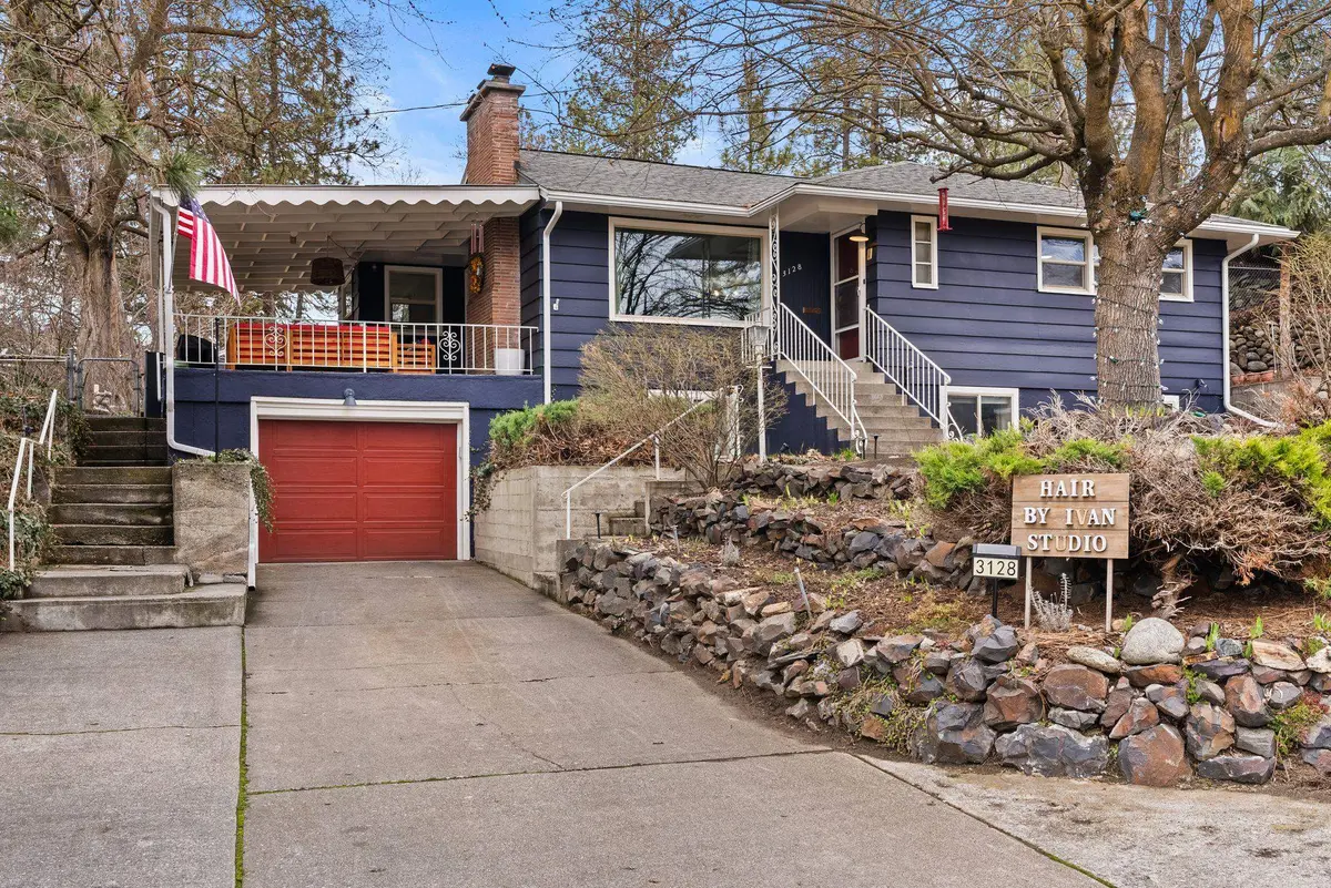 3128 W Circle Pl, Spokane, WA 99205