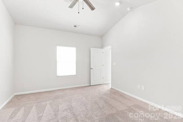124 Lightning DR, Shelby, NC 28152
