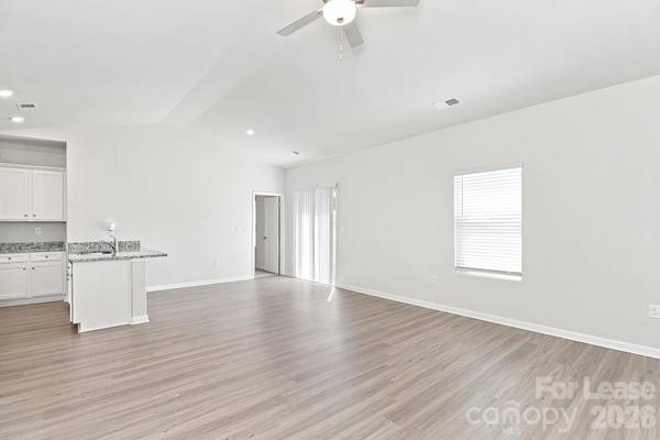 124 Lightning DR, Shelby, NC 28152