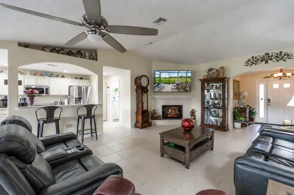 15831 SW 16TH AVENUE RD, Ocala, FL 34473