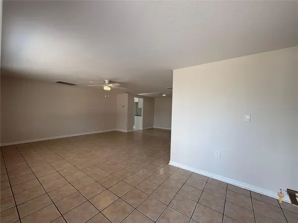 5241 SPARROW DR, Holiday, FL 34690