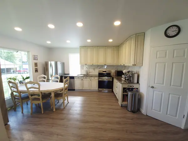 222 N Maple ST N, Cullom, IL 60929