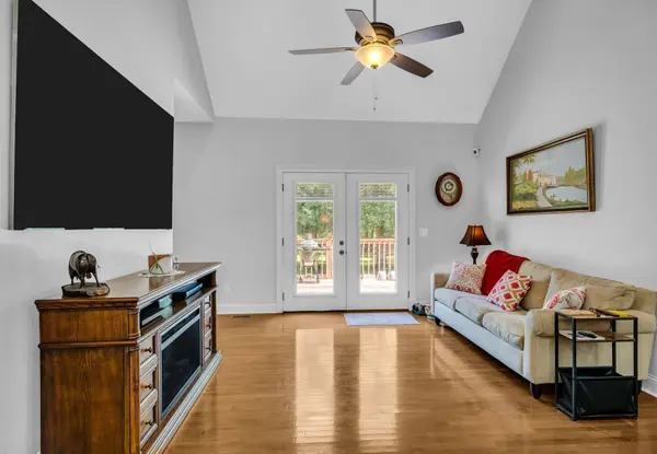 184 Harpeth Hills Dr, Kingston Springs, TN 37082