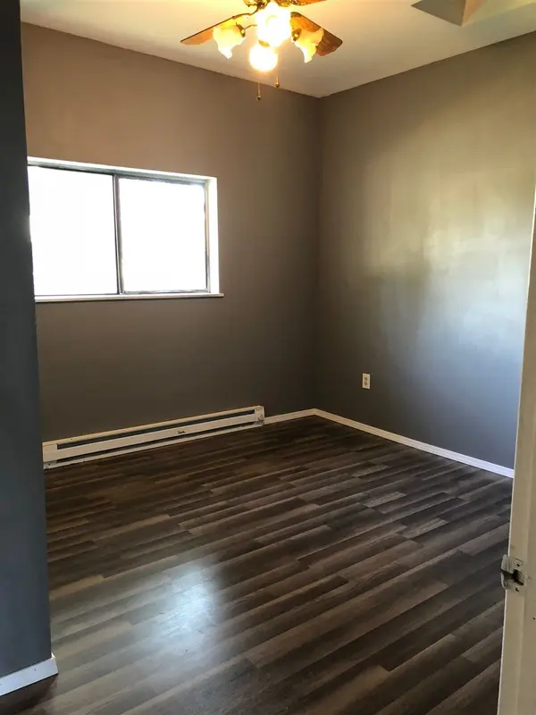 629 N Broadway St, Tekoa, WA 99033-9780