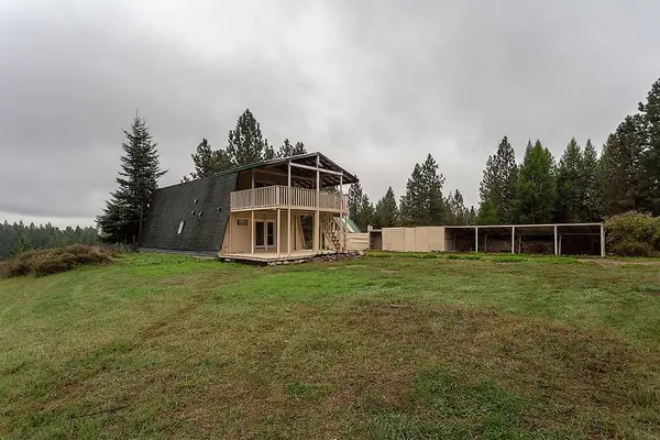 4179B Nellie Smith WAY, Valley, WA 99181