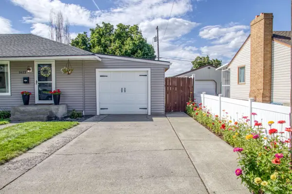 5623 N F St, Spokane, WA 99205