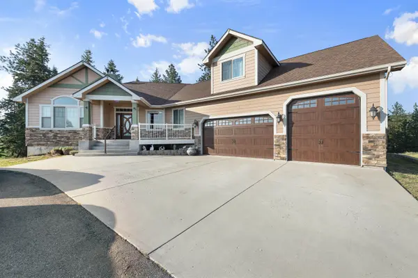 21909 E Harvard Vistas Ln, Newman Lake, WA 99025
