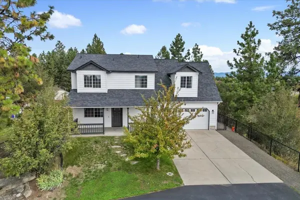 8220 E Sommerset Dr, Spokane, WA 99217