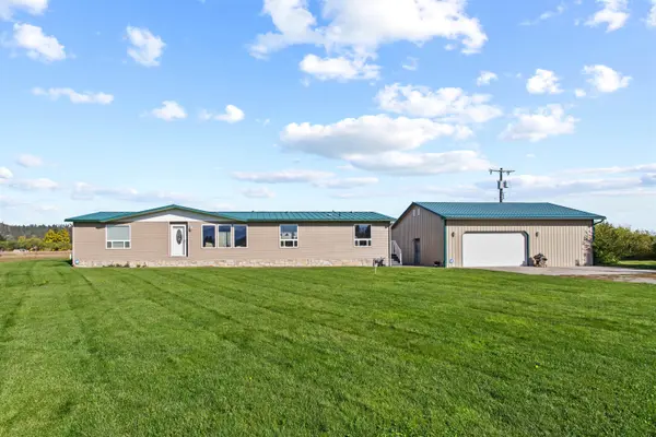 24811 E Dalke Ave, Otis Orchards, WA 99027