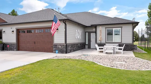 1109 N Country Club Dr #Unit #6, Deer Park, WA 99006