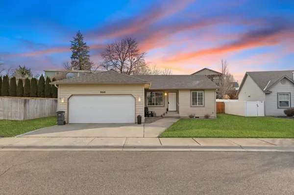 9010 E Princeton Ln, Spokane Valley, WA 99212