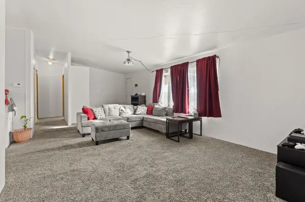735 W 1st St #Unit 20, Cheney, WA 99004